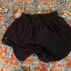 Black Lululemon Hotty Hots